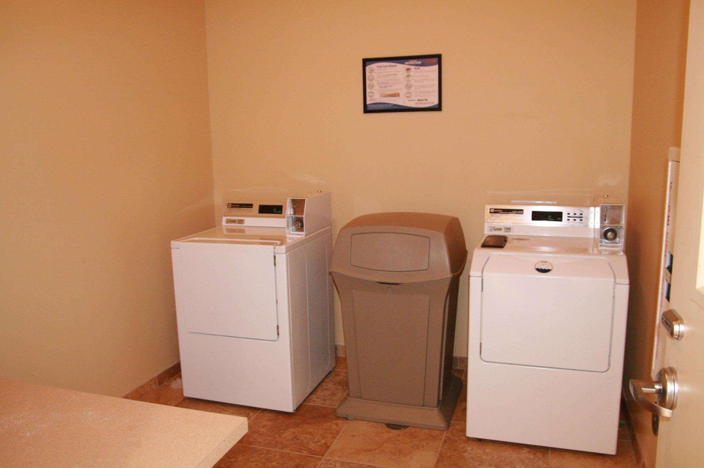 Hampton Inn Brentwood Einrichtungen foto